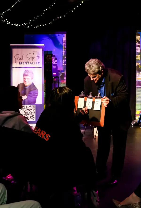 Rick Silver performing at Studio 13